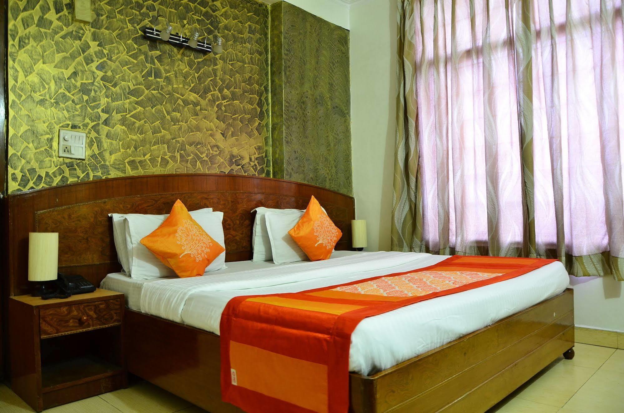 Airport Hotel Paradise International Neu-Delhi Exterior foto